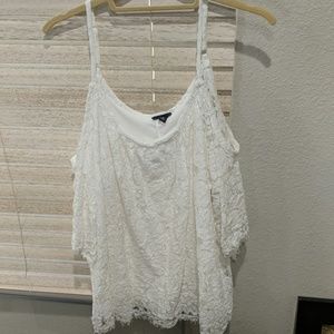 Moving Sale! 🔥Torrid white lace cold shoulder top